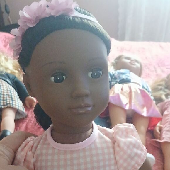 Charming Pink and White Dolls Set - Picture 4 of 8